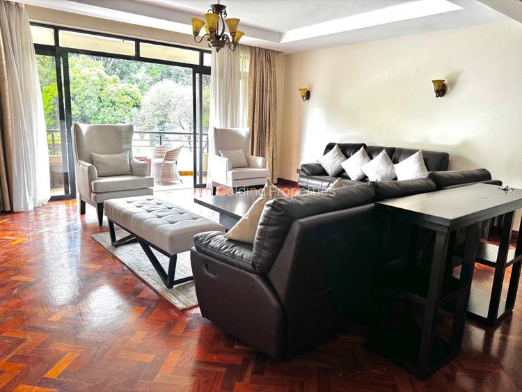 3 Bed Apartment with En Suite in Riverside