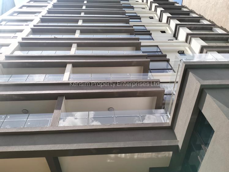 2 Bed Apartment with En Suite in Riverside