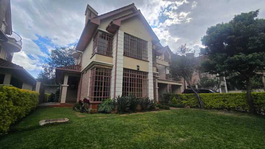 5 Bed Townhouse with En Suite in Lavington 5 Bed Townhouse with En Suite in Lavington