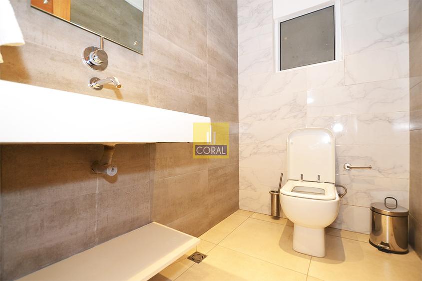 1 Bed Apartment with Swimming Pool in Kileleshwa - Aanzicht 2