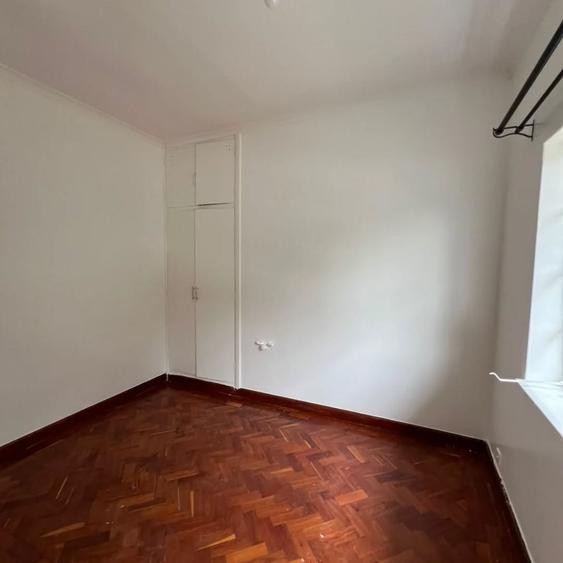 3 Bed House with En Suite at Jacaranda Avenue - Meer