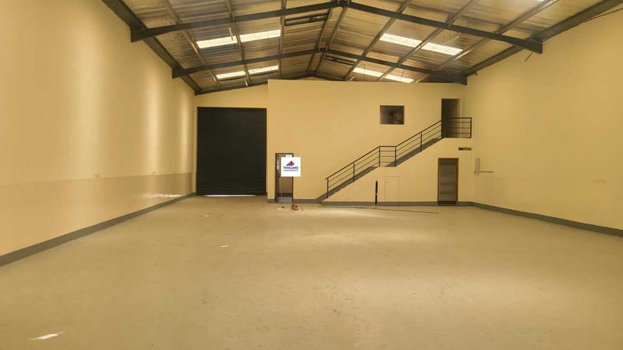 4,500 ft² Warehouse with Fibre Internet in Mlolongo - Widok 2