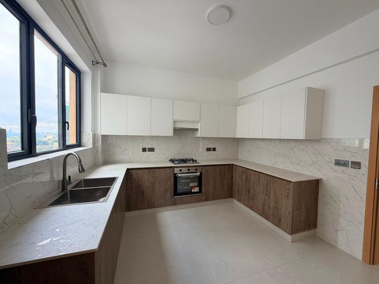 3 Bed Apartment with En Suite at Brookside – pohled 3