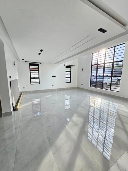 5 Bed House with En Suite in Kiambu Road – pohled 2