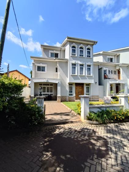 5 Bed Townhouse with En Suite at Amboseli Rd, Lavington
