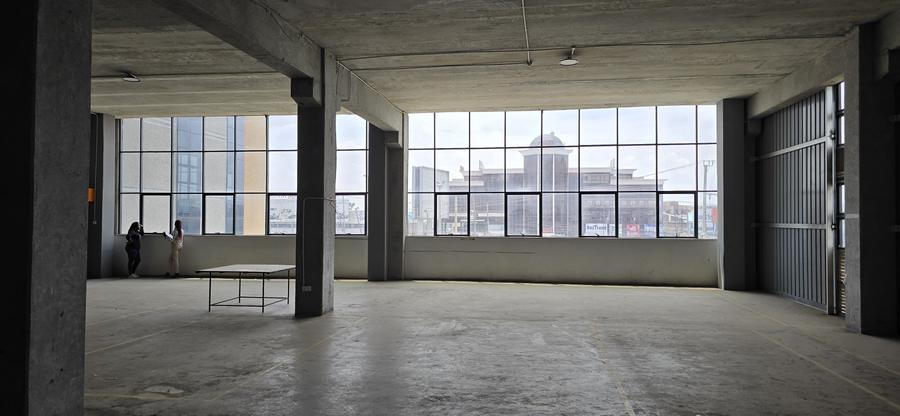 325 m² Commercial Property with Service Charge Included at Mombasa Rd - Mehr