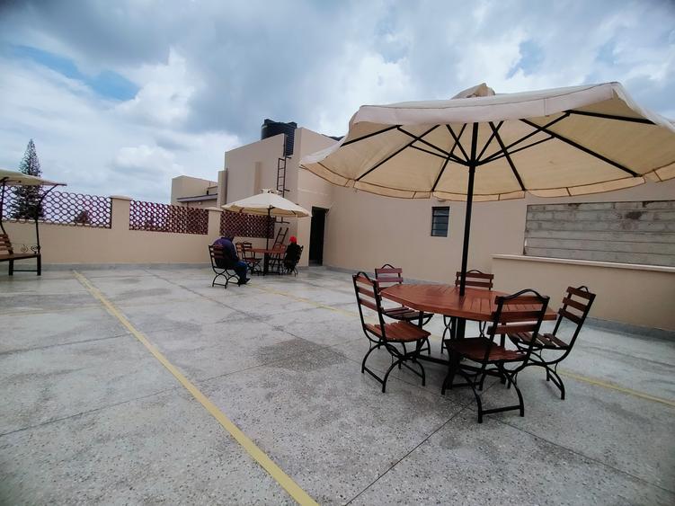 1 Bed Apartment with En Suite in Naivasha Road - Aanzicht 4