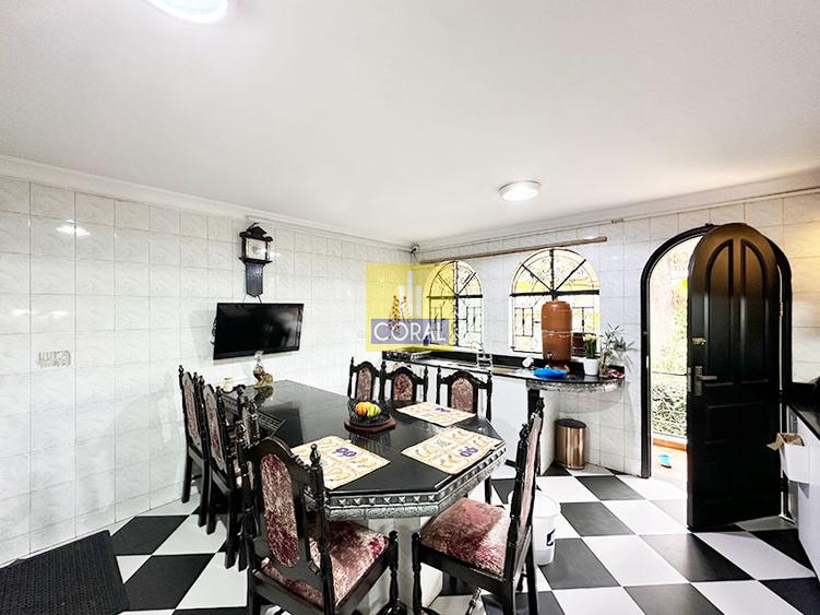 5 Bed Villa in Riverside - Altro