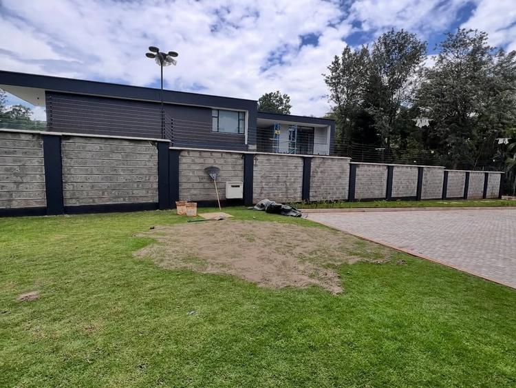 5 Bed Villa with En Suite at Nyari - Widok 4