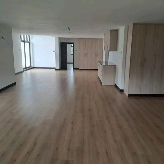 5 Bed Townhouse with En Suite in Karen - Widok 6