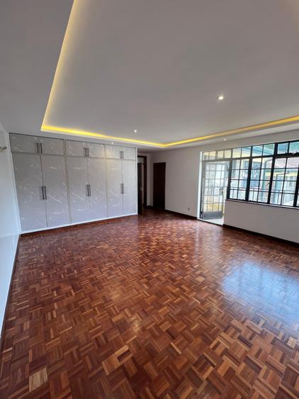 4 Bed Townhouse with Staff Quarters in Lavington - Bild 6