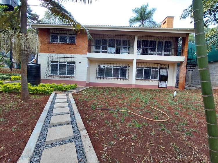 5 Bed House with En Suite in Kitisuru - Widok 2