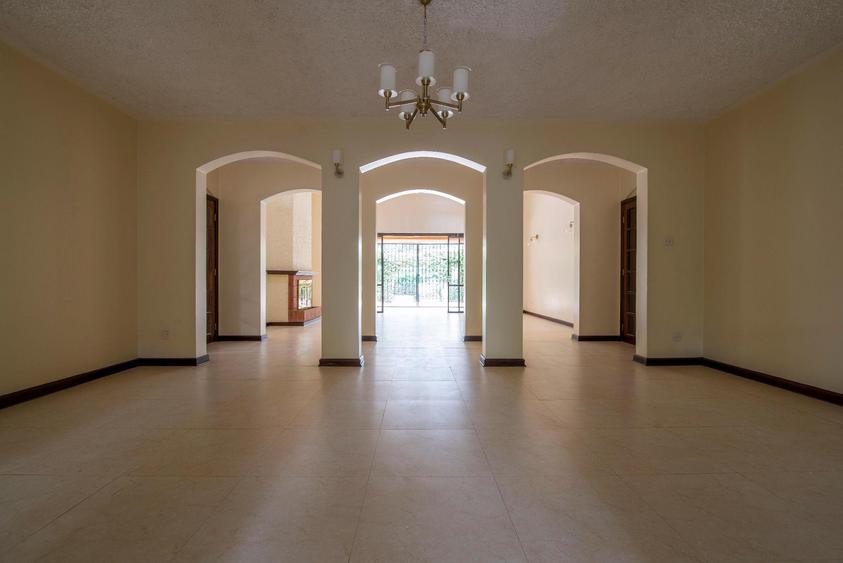 4 Bed House with En Suite at Muthaiga Road - Aanzicht 6