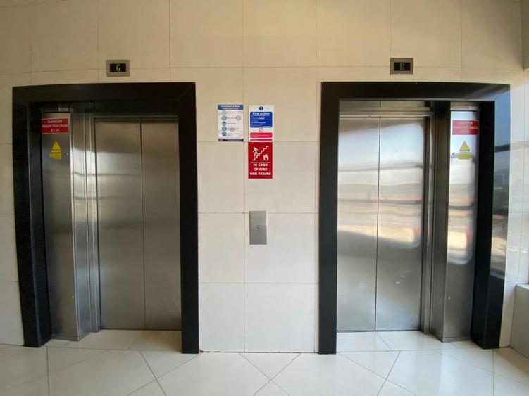 1,177 ft² Office with Service Charge Included at Westlands - Ansicht 6