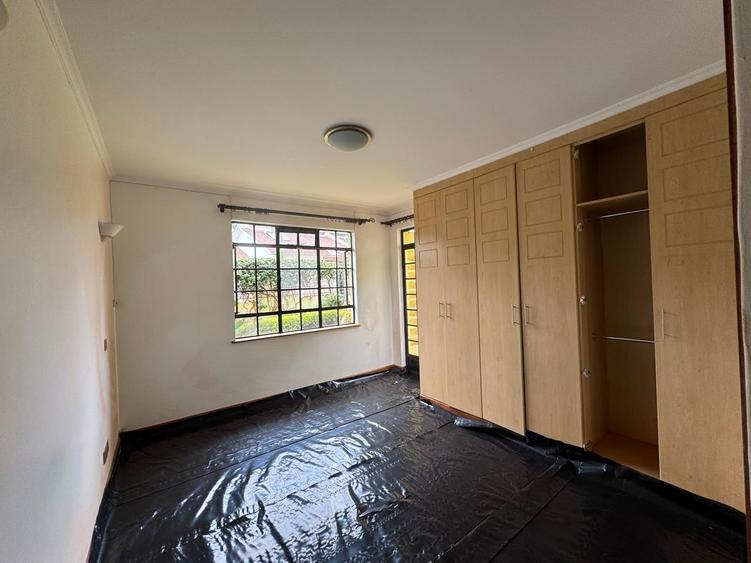 House in Nairobi, Kileleshwa sublocation, Kilimani division - More