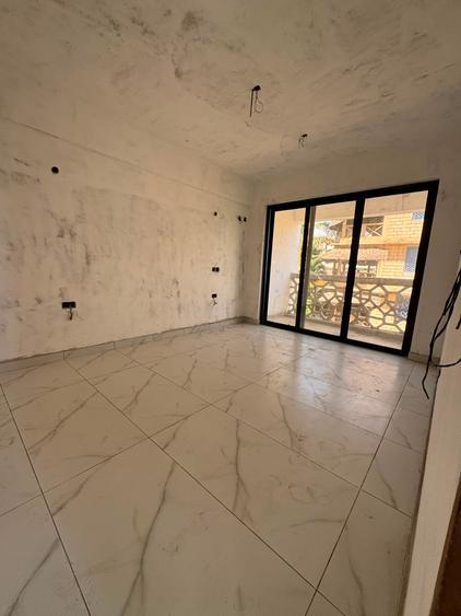 Serviced 1 Bed Apartment with En Suite at Baobab Road - Meer