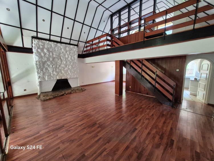 4 Bed House with En Suite at Spring Valley - View 2