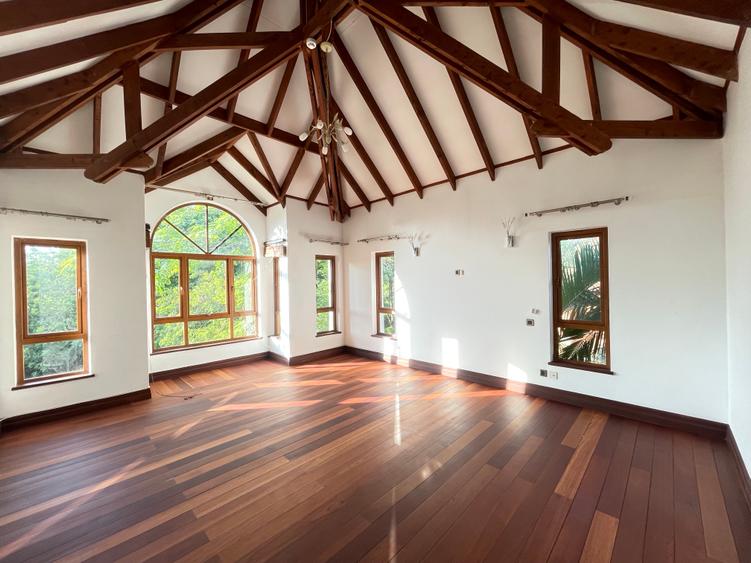 4 Bed Villa with En Suite in Kitisuru – další
