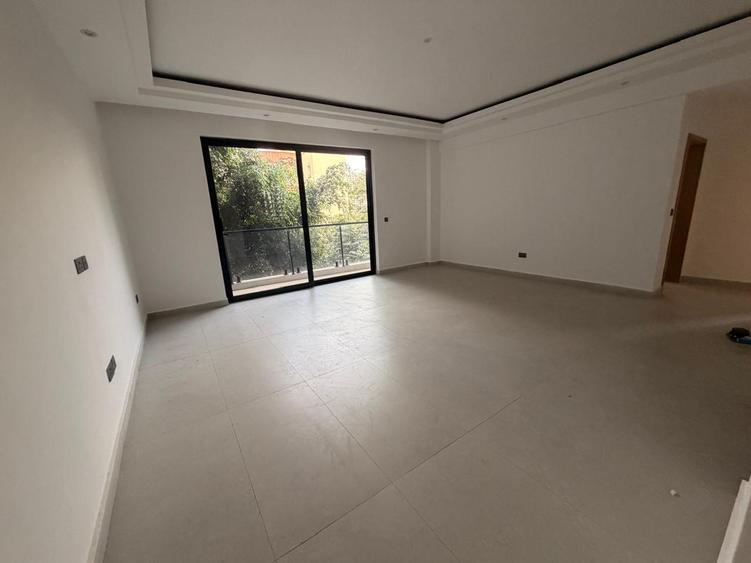 2 Bed Apartment with Gym in Brookside - Widok 2