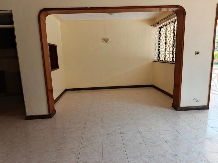 4 Bed Townhouse with En Suite at Kileleshwa - Widok 2