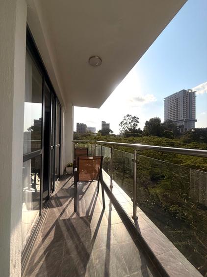 Serviced 2 Bed Apartment with En Suite in Westlands Area - Aanzicht 2