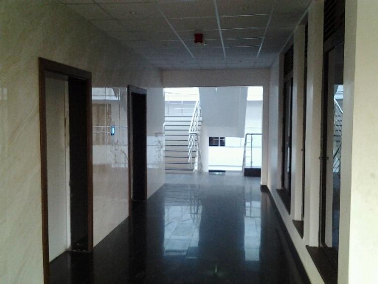 Office with Service Charge Included at Westlands - Aanzicht 2