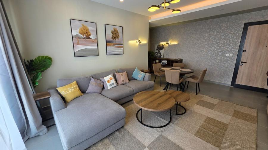 Serviced 2 Bed Apartment with En Suite at Parklands - Vista 3