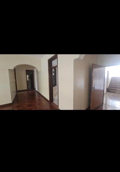 3 Bed Apartment with En Suite in Rhapta Road - Ansicht 3