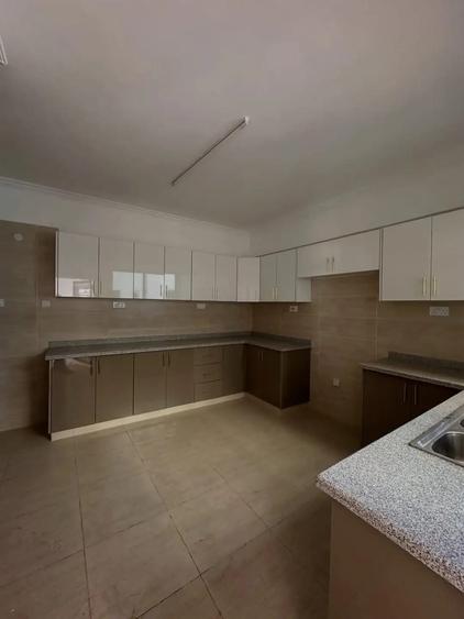 3 Bed Apartment with En Suite in Kileleshwa - Widok 4