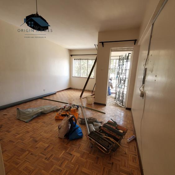 3 Bed Townhouse with En Suite at Dennis Pritt Road - Bild 3
