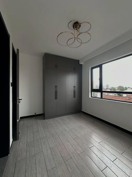 1 Bed Apartment with Swimming Pool in Lavington - Aanzicht 3