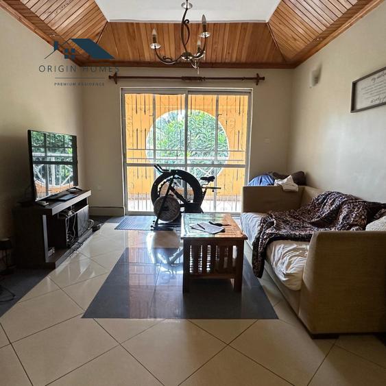 4 Bed Townhouse with En Suite at Kitisuru - Aanzicht 5