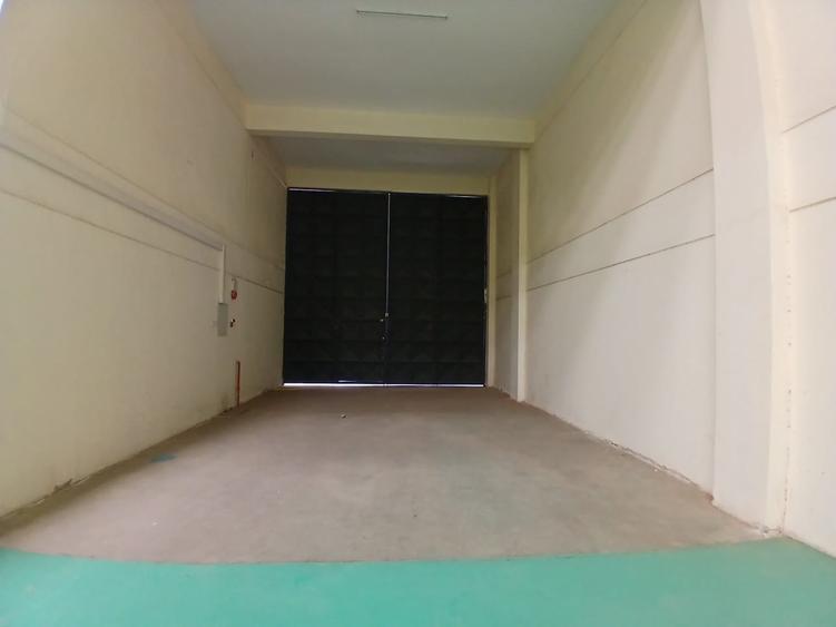 9,579 ft² Warehouse with Parking in Mombasa Road – pohled 5