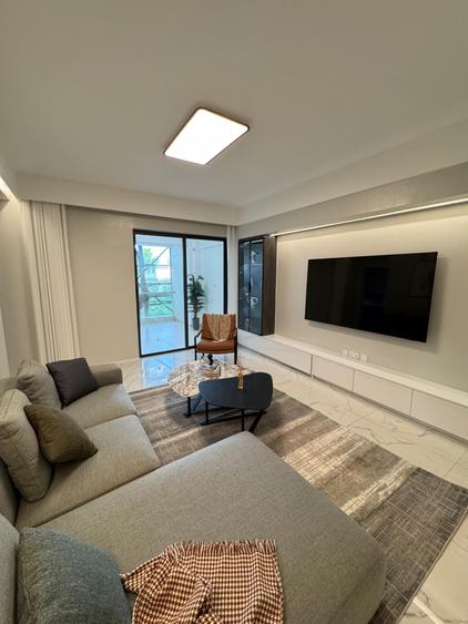 3 Bed Apartment with En Suite at Jabavu Road - Bild 5