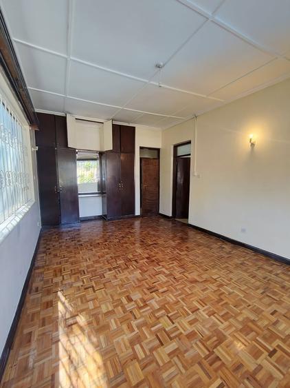 Serviced 3 Bed Apartment with En Suite in Kilimani - Bild 4