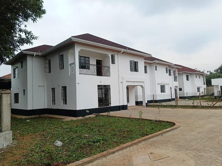 4 Bed Townhouse with En Suite at Muthaiga North - Vue 3