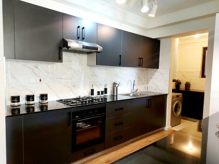3 Bed Apartment with En Suite at Garden City - Widok 6
