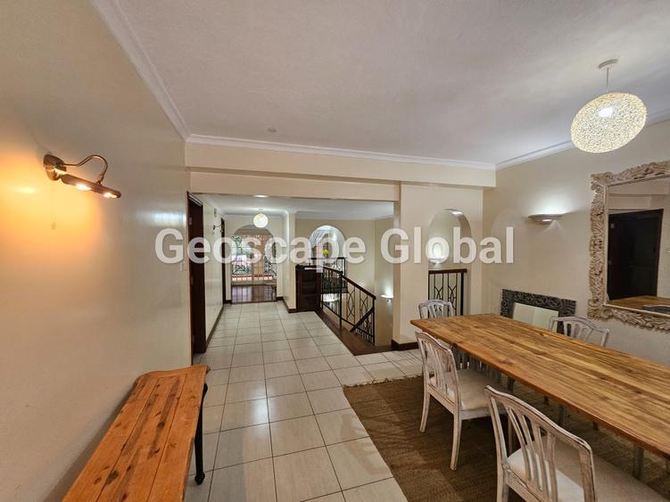 Furnished 4 Bed Apartment with En Suite in Riverside - Vista 2