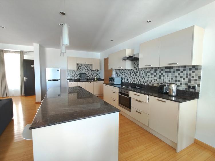 Serviced 2 Bed Apartment with En Suite at Brookside Drive - Ansicht 5