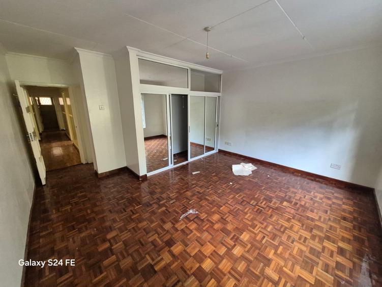 4 Bed House with En Suite at Spring Valley - View 5