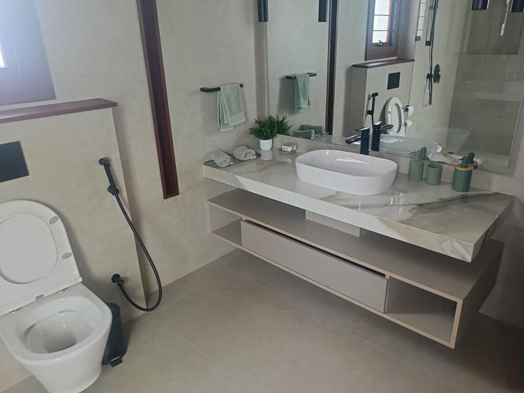 4 Bed Townhouse with En Suite at Runda - Fler
