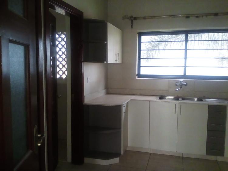 3 Bed Apartment with En Suite in Rhapta Road - Fler