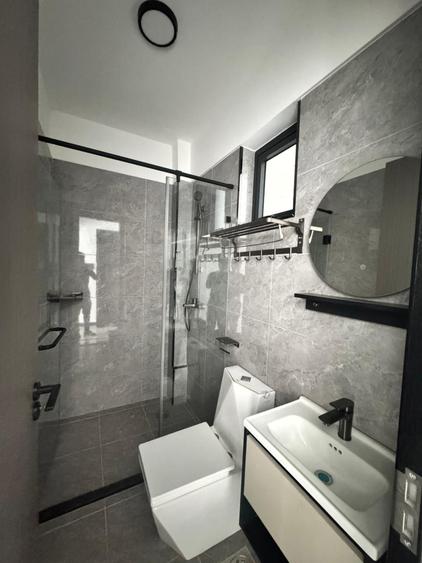 2 Bed Apartment with En Suite in Lavington - Vista 3