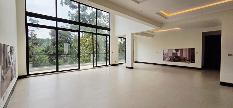 6 Bed Villa with En Suite at Peponi Road - Bild 2