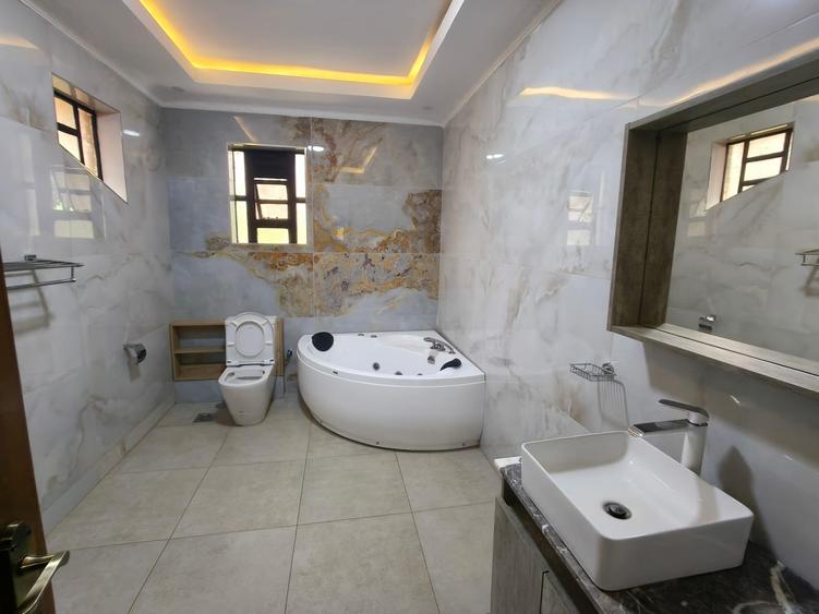 6 Bed Townhouse with En Suite in Kitisuru – pohled 4