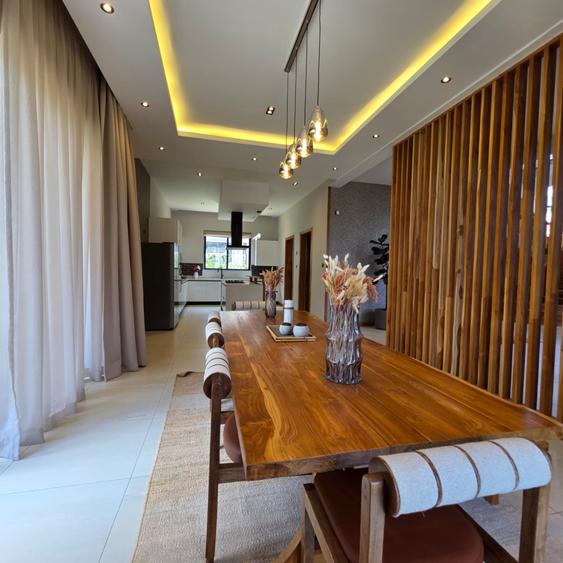 4 Bed Villa with En Suite in Loresho - Aanzicht 5