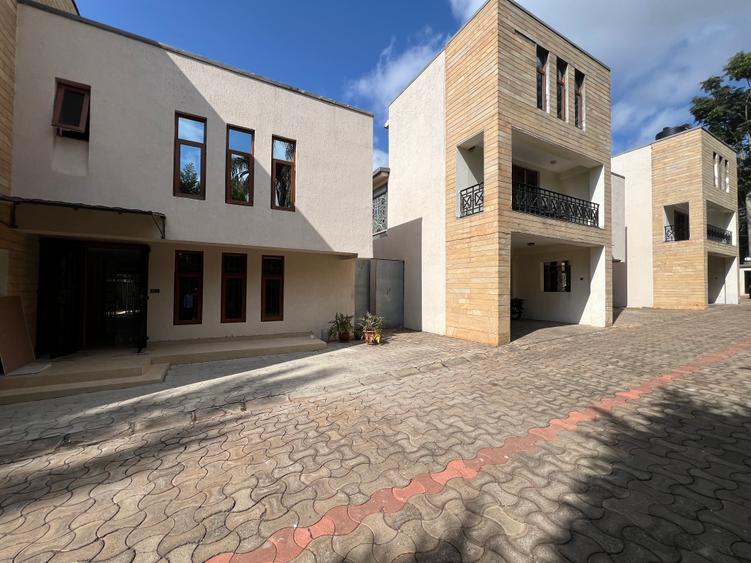 5 Bed Townhouse with En Suite at Convent Dr - Vista 2