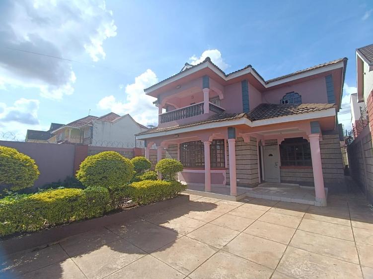 5 Bed House with En Suite in Membley, Membley