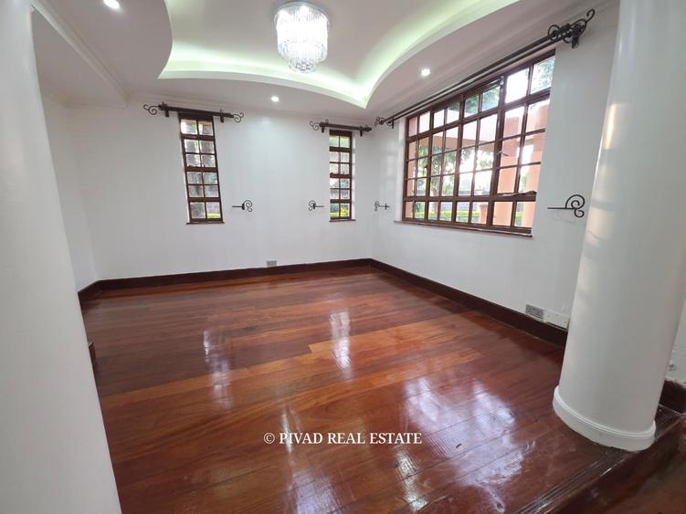 5 Bed House with Swimming Pool in Runda - Vista 4