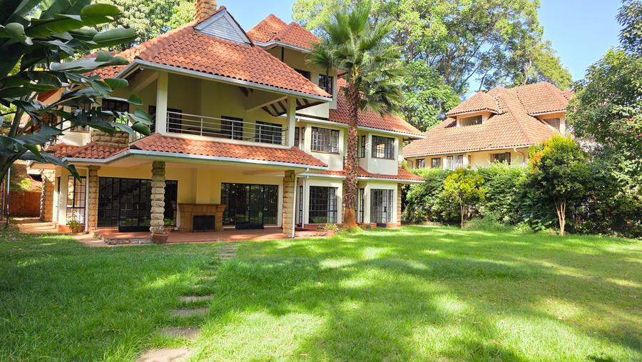 5 Bed Townhouse with En Suite at Rossylin Lone Tree, Rosslyn